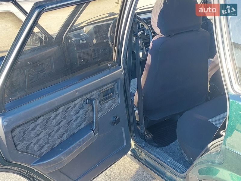 Хетчбек ВАЗ / Lada 2109 2002 в Умані