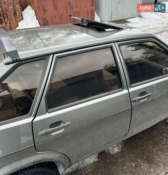 Хэтчбек ВАЗ / Lada 2109 1998 в Сумах