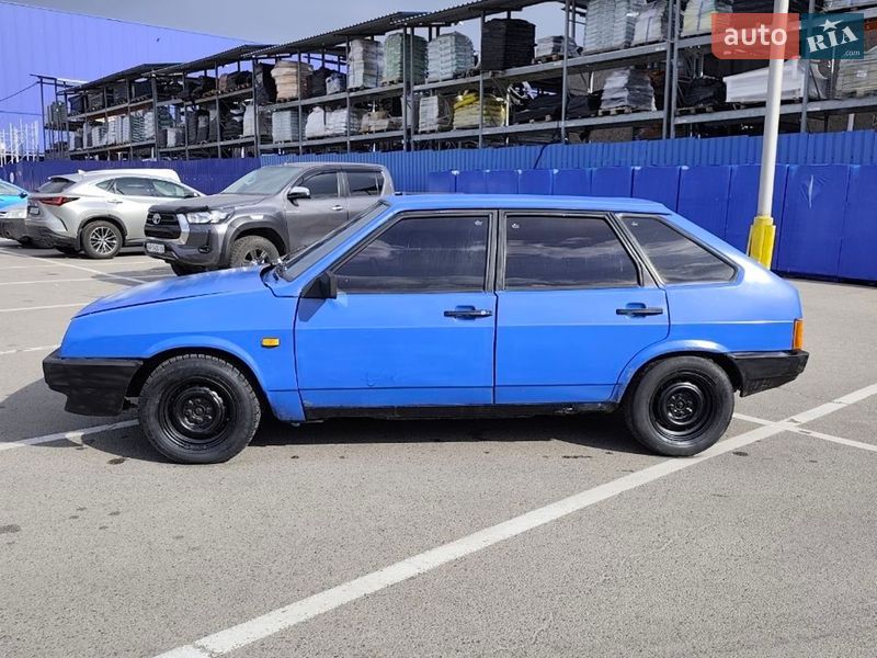 Хэтчбек ВАЗ / Lada 2109 1992 в Днепре фото 2 Хэтчбек ВАЗ / Lada 2109 1992 в Днепре