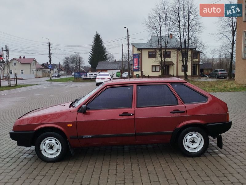 Хэтчбек ВАЗ / Lada 2109 1997 в Коломые