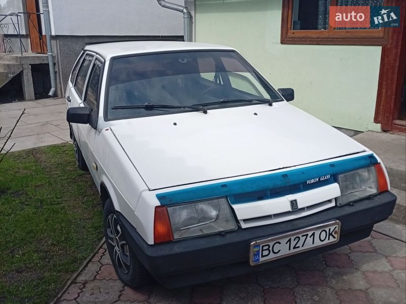 Хэтчбек ВАЗ / Lada 2109 1991 в Буске