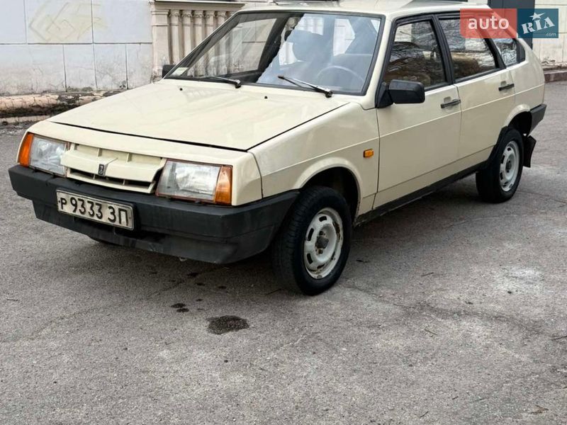 Хэтчбек ВАЗ / Lada 2109 1989 в Запорожье