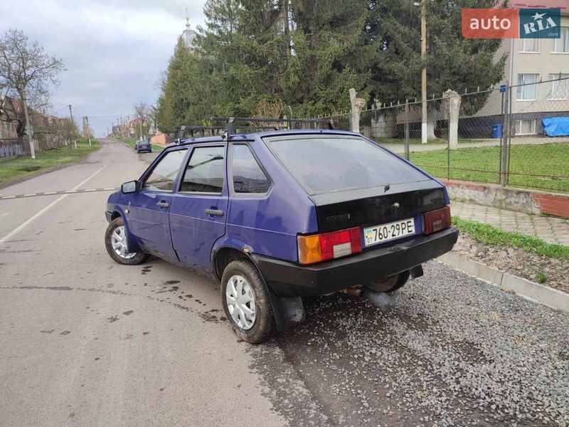 Хетчбек ВАЗ / Lada 2109 1999 в Мукачевому