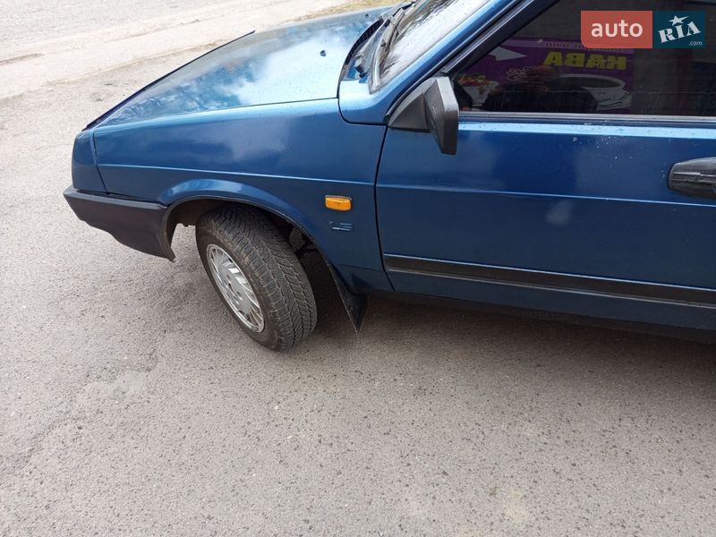 Хетчбек ВАЗ / Lada 2109 1988 в Калинівці