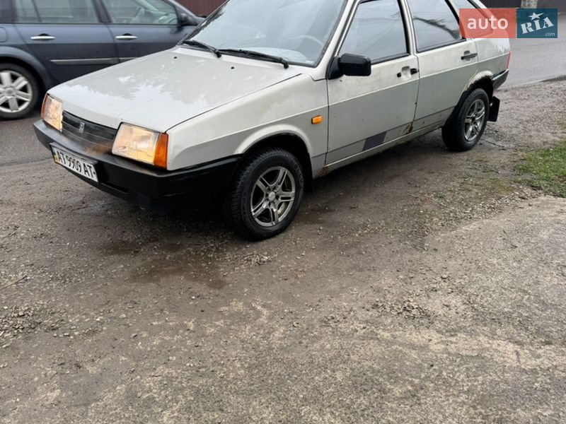 Хэтчбек ВАЗ / Lada 2109 2008 в Богородчанах