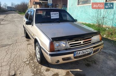 Хетчбек ВАЗ 2109 1998 в Хотині