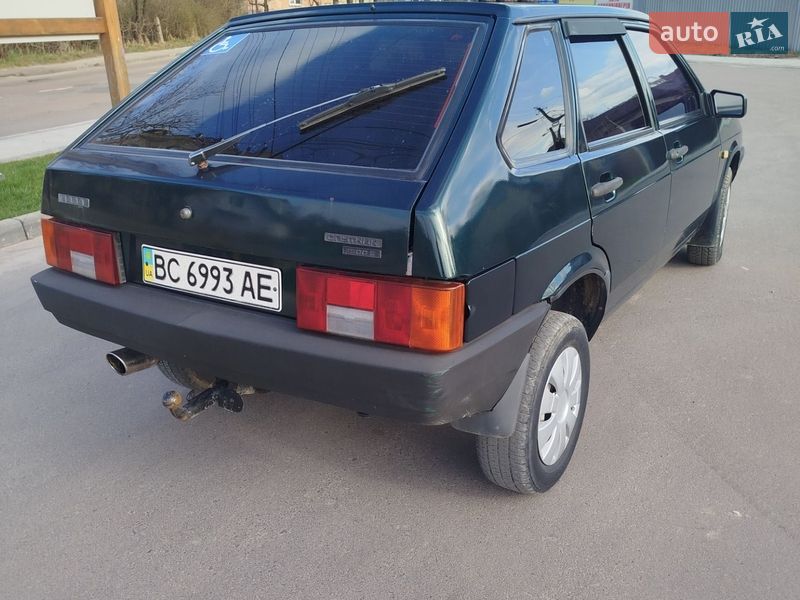 Хэтчбек ВАЗ / Lada 2109 2003 в Дрогобыче