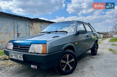 Хэтчбек ВАЗ 2109 2006 в Звягеле