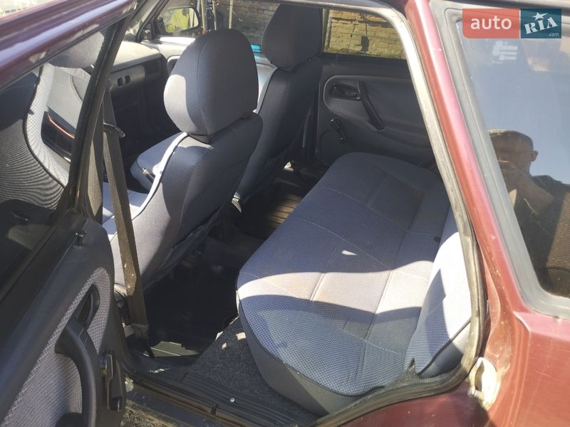 Хэтчбек ВАЗ / Lada 2109 2007 в Шостке фото 16 Хэтчбек ВАЗ / Lada 2109 2007 в Шостке