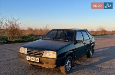 Хетчбек ВАЗ / Lada 2109 2002 в Здолбуніві