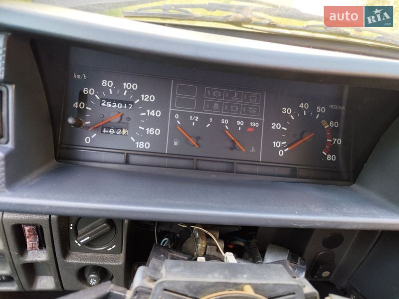 Хэтчбек ВАЗ / Lada 2109 2005 в Киеве фото 5 Хэтчбек ВАЗ / Lada 2109 2005 в Киеве