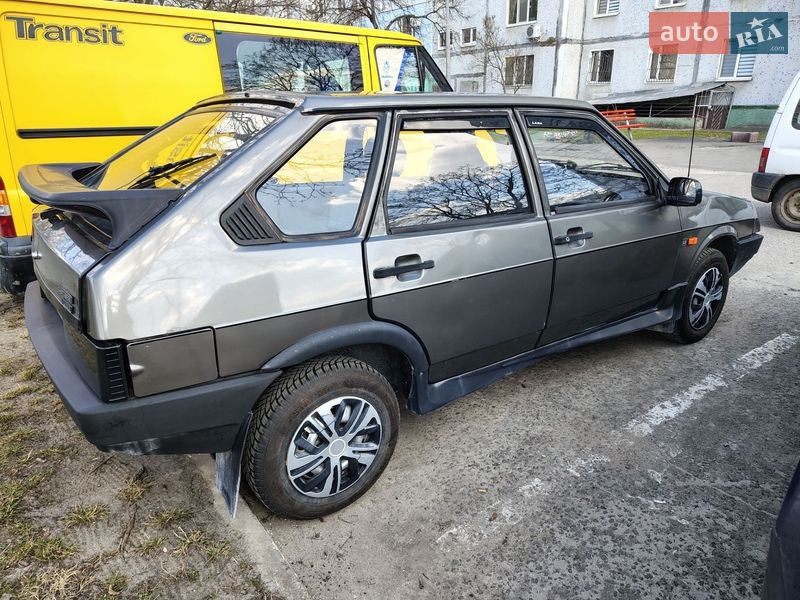 Хэтчбек ВАЗ / Lada 2109 1991 в Нетешине фото 9 Хэтчбек ВАЗ / Lada 2109 1991 в Нетешине