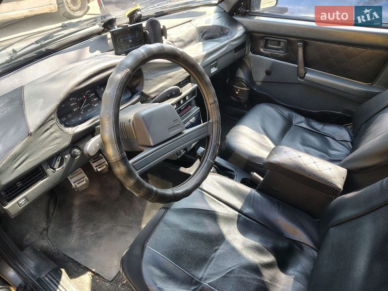 Хэтчбек ВАЗ / Lada 2109 1991 в Нетешине фото 11 Хэтчбек ВАЗ / Lada 2109 1991 в Нетешине