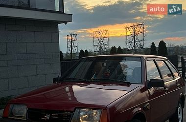 Хэтчбек ВАЗ 2109 1995 в Ивано-Франковске