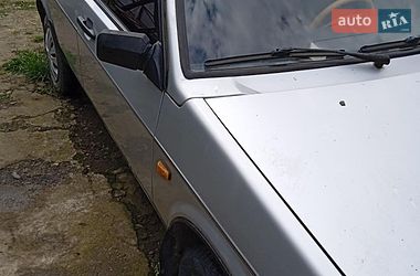 Хетчбек ВАЗ 2109 2002 в Снятині