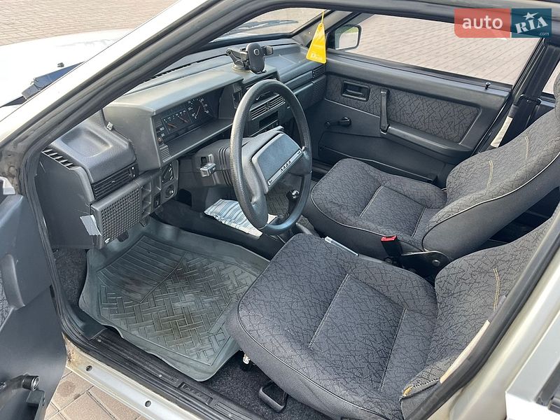 Хэтчбек ВАЗ / Lada 2109 2005 в Броварах