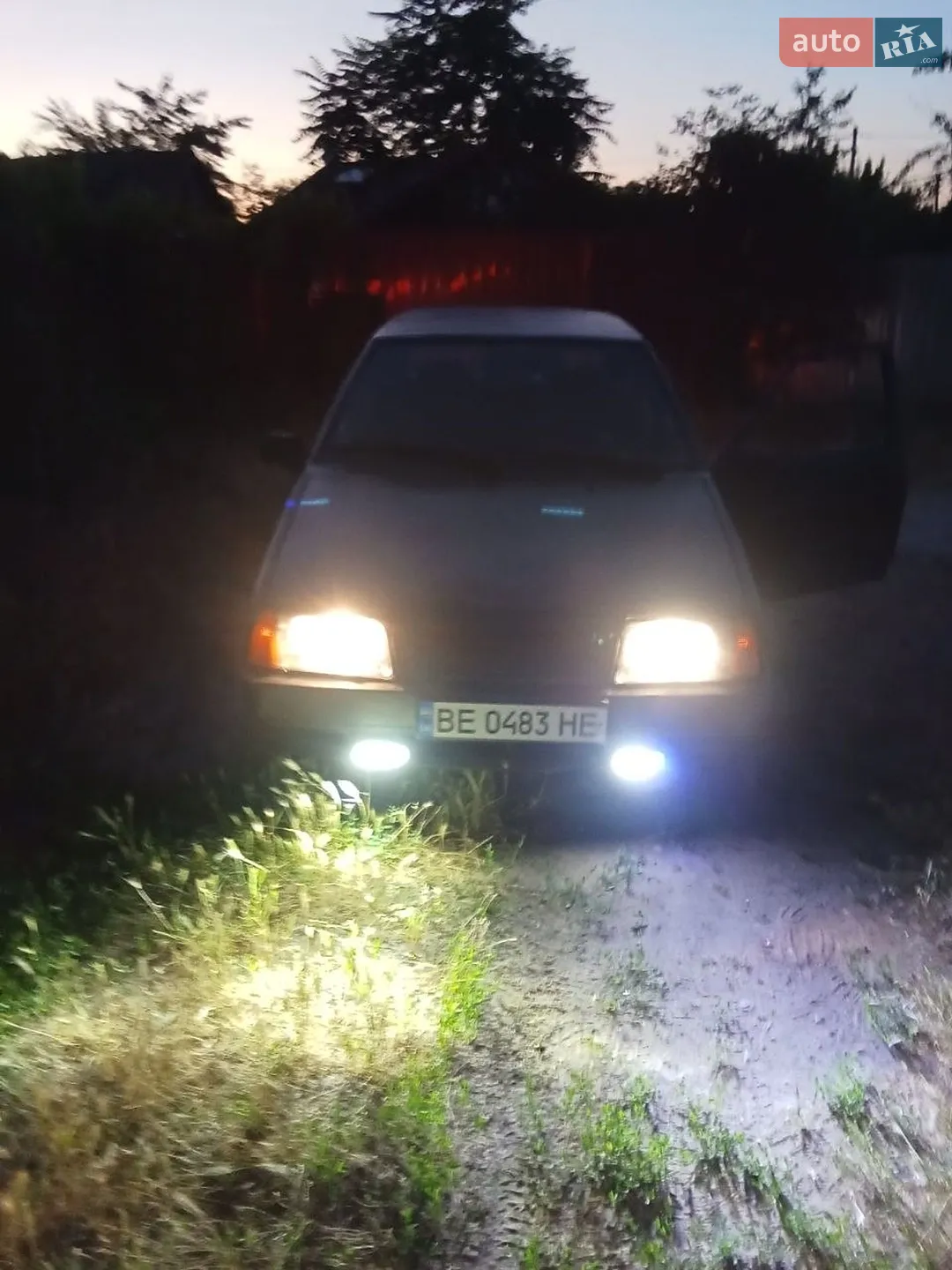 ВАЗ / Lada 2109 1992 VIN XTA210900P1195936 фото оголошення 3 з 7