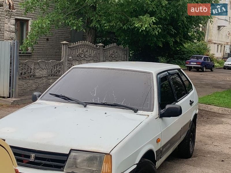 Хэтчбек ВАЗ / Lada 2109 1992 в Каменском