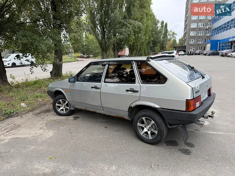 ВАЗ / Lada 2109