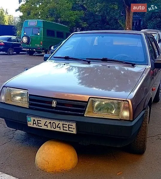 ВАЗ / Lada 2109