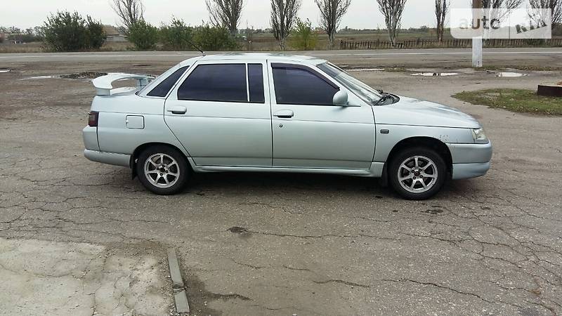 Лимузин ВАЗ / Lada 2110 2002 в Приазовском