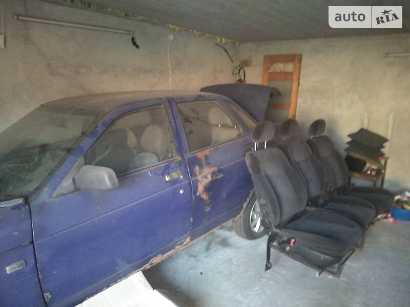 Седан ВАЗ / Lada 2110 1999 в Мелитополе