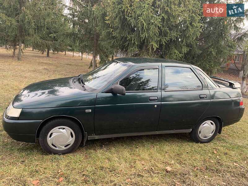 Седан ВАЗ / Lada 2110 2004 в Белой Церкви