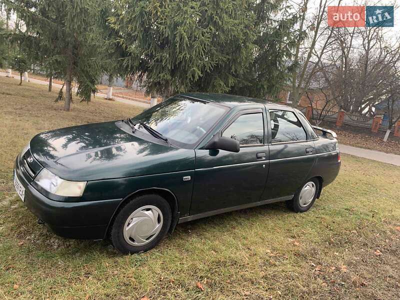 Седан ВАЗ / Lada 2110 2004 в Белой Церкви