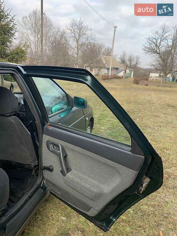 Седан ВАЗ / Lada 2110 2004 в Белой Церкви