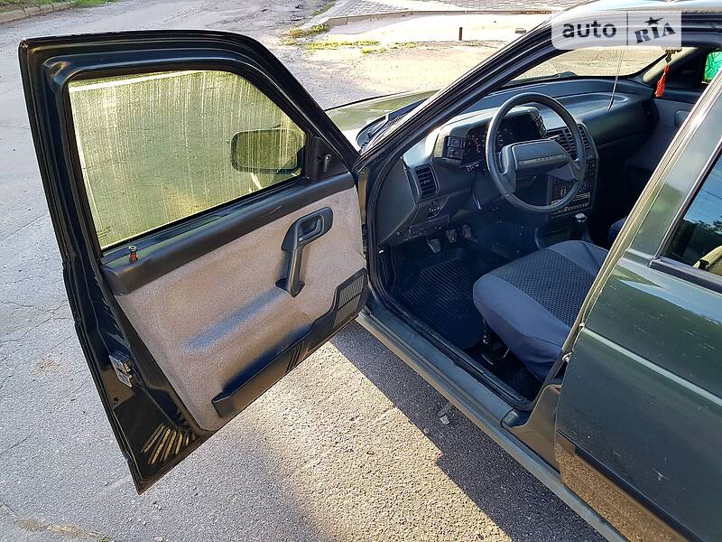 Седан ВАЗ / Lada 2110 2006 в Запорожье