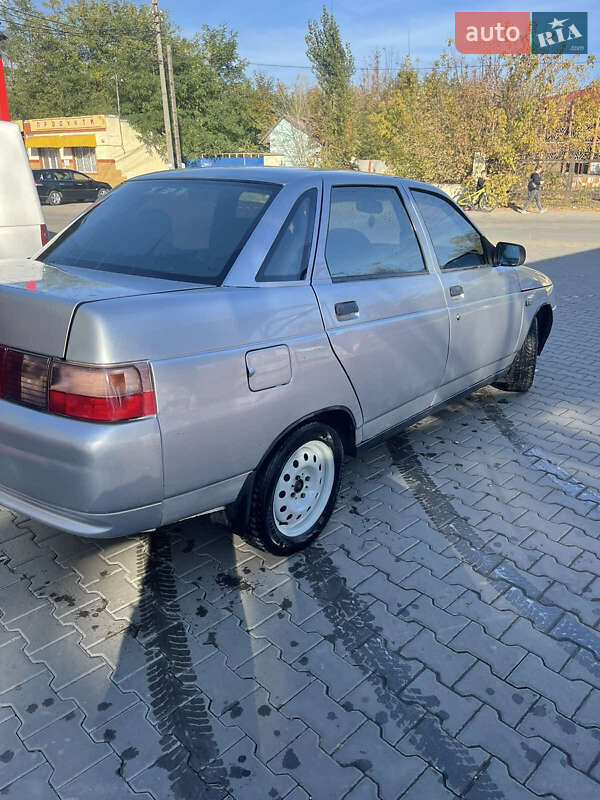 Седан ВАЗ / Lada 2110 2005 в Черновцах фото 4 Седан ВАЗ / Lada 2110 2005 в Черновцах