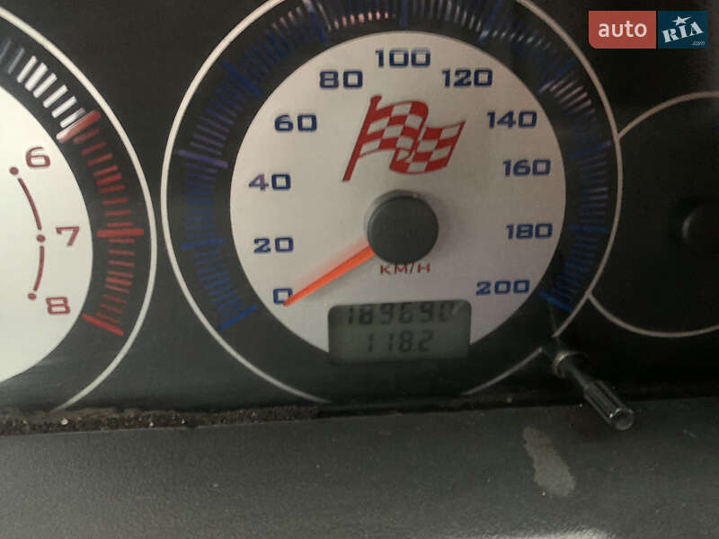 Седан ВАЗ / Lada 2110 2003 в Харькове фото 3 Седан ВАЗ / Lada 2110 2003 в Харькове