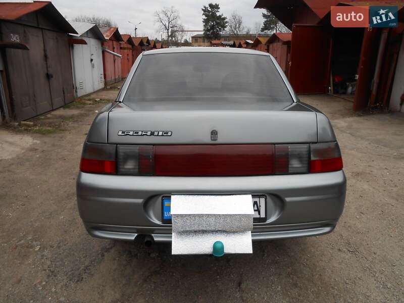 Седан ВАЗ / Lada 2110 2005 в Киеве