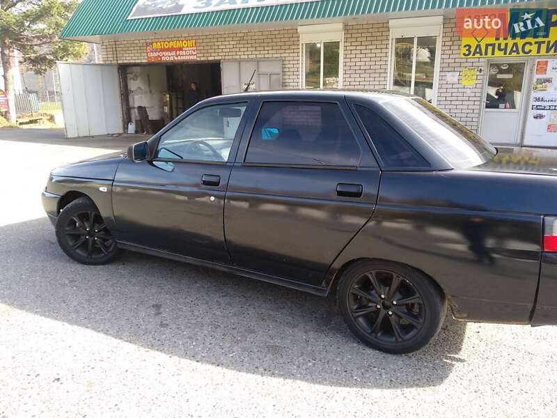 Хетчбек ВАЗ / Lada 2110 2006 в Мукачевому