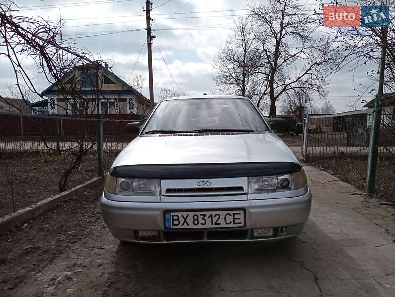 Универсал ВАЗ / Lada 2110 2002 в Волочиске