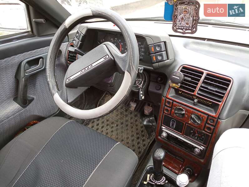 Универсал ВАЗ / Lada 2110 2002 в Волочиске