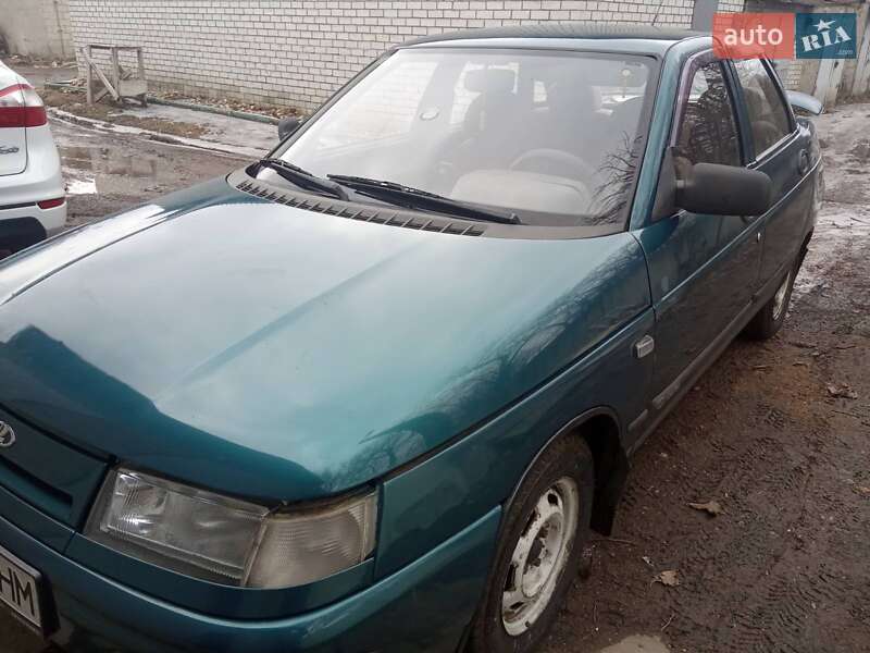 Седан ВАЗ / Lada 2110 2000 в Харкові