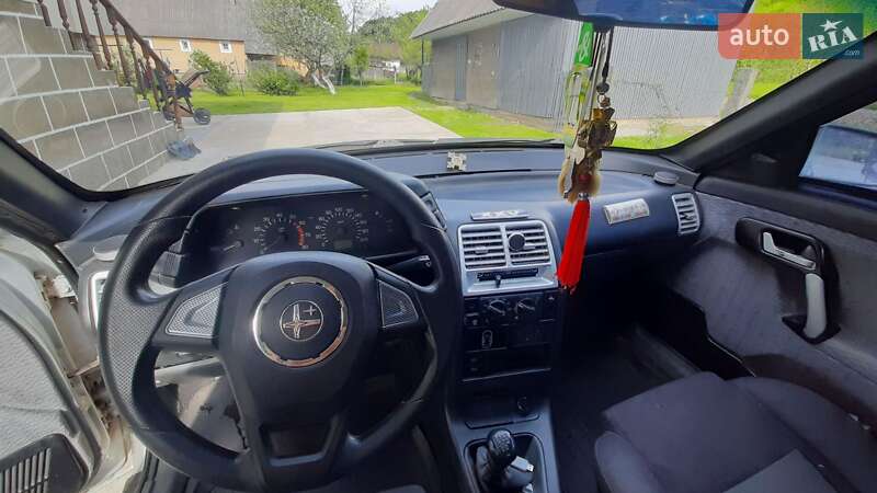 Седан ВАЗ / Lada 2110 2002 в Хусте фото 2 Седан ВАЗ / Lada 2110 2002 в Хусте