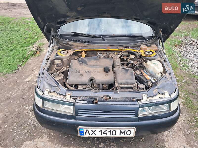 Седан ВАЗ / Lada 2110 2006 в Харькове