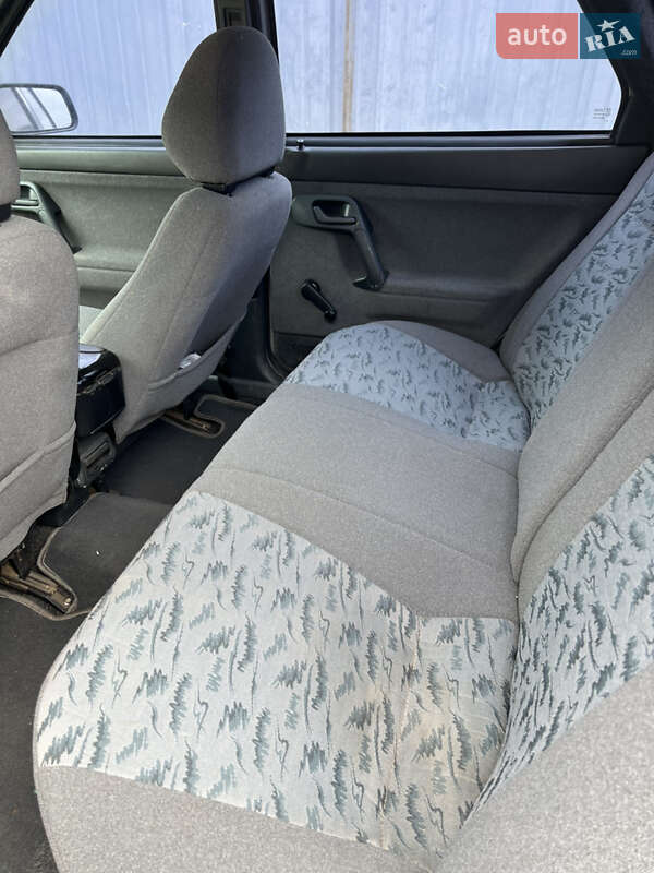 Седан ВАЗ / Lada 2110 2007 в Киеве