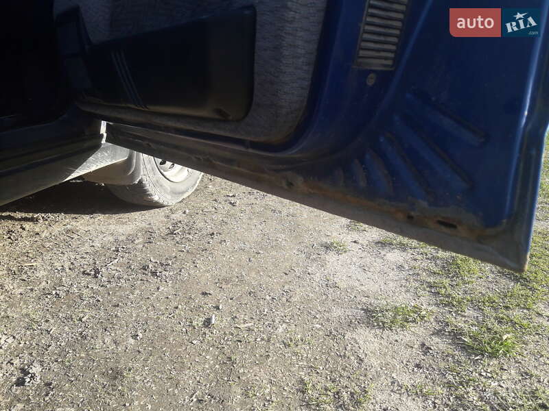 Седан ВАЗ / Lada 2110 2003 в Белогорье фото 11 Седан ВАЗ / Lada 2110 2003 в Белогорье