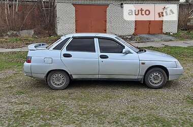 Седан ВАЗ / Lada 2110 2001 в Светловодске