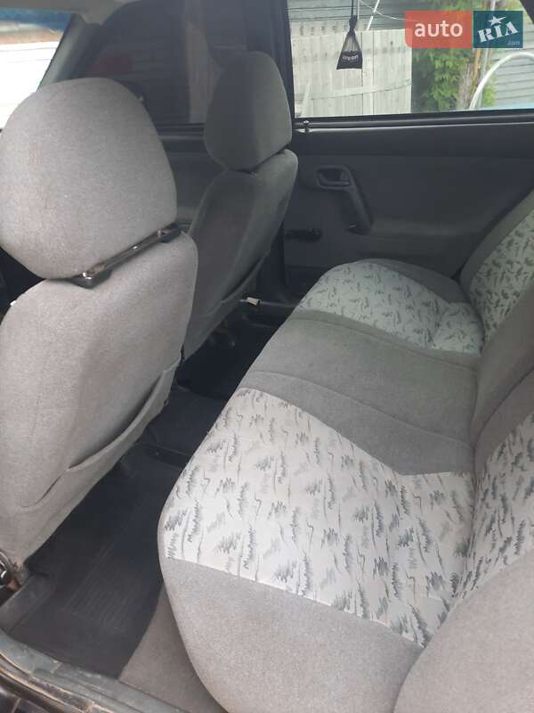 Седан ВАЗ / Lada 2110 2005 в Первомайську