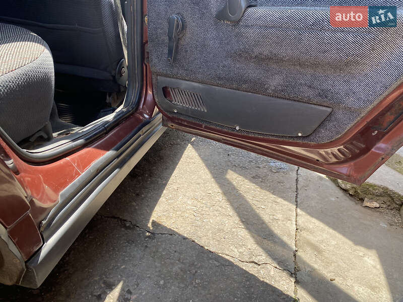 Седан ВАЗ / Lada 2110 1999 в Кривом Роге фото 10 Седан ВАЗ / Lada 2110 1999 в Кривом Роге