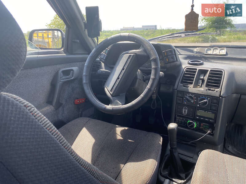 Седан ВАЗ / Lada 2110 1999 в Кривом Роге фото 23 Седан ВАЗ / Lada 2110 1999 в Кривом Роге
