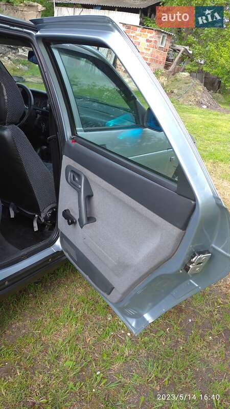 Седан ВАЗ / Lada 2110 2007 в Кременчуге фото 6 Седан ВАЗ / Lada 2110 2007 в Кременчуге