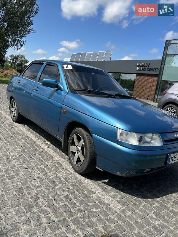 Седан ВАЗ / Lada 2110 2001 в Дніпрі