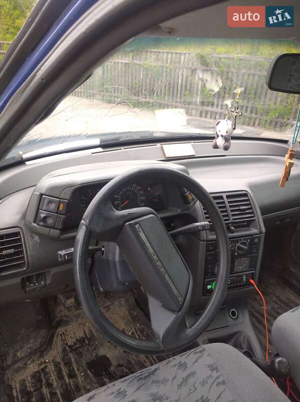 Седан ВАЗ / Lada 2110 2007 в Немирове