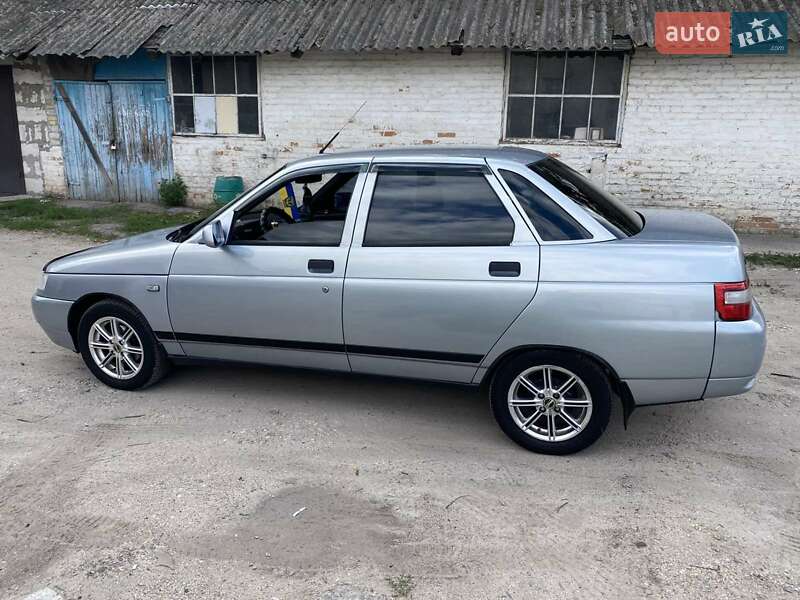 Седан ВАЗ / Lada 2110 2007 в Обухове