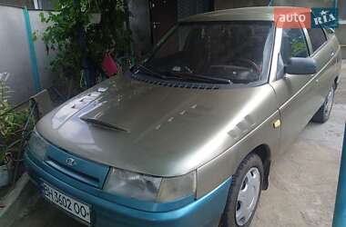 Седан ВАЗ 2110 2001 в 
